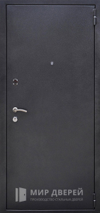 Стальная дверь в офис с МДФ ПВХ внутри №5 - фото вид снаружи